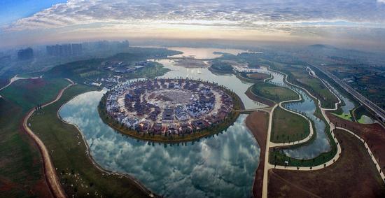 湖上升明月 古民居博览园