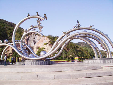新浪旅游配图:海之韵广场 摄影:图片来自网络