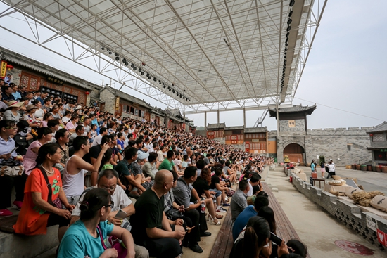 白鹿原影视城大型相亲活动盛大举行