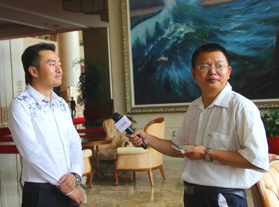 曲靖罗平布依小妹昆明舞精彩