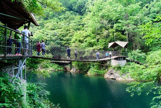 石台人游醉山野 9月1日起免费