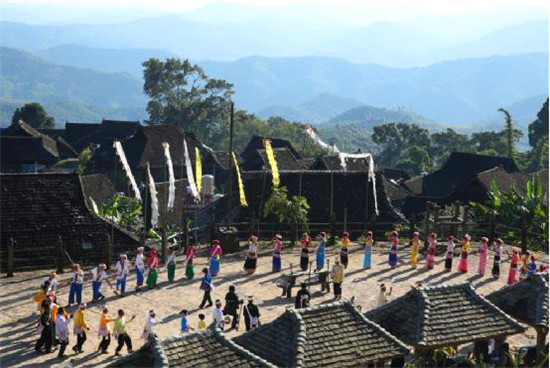 最拉祜最傣崩 澜沧6大民族风情探秘旅游线