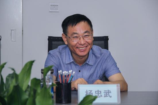 陕西省旅游局局长杨忠武点赞骏途网: 骏途网为