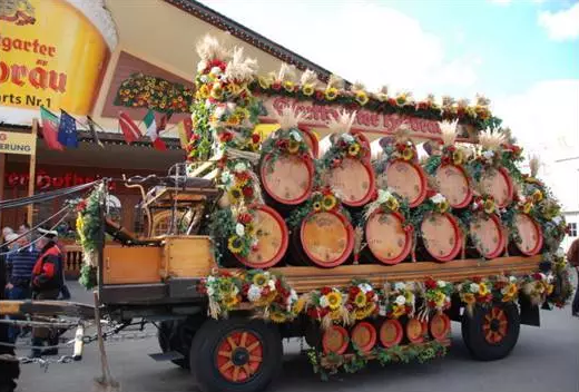 异乡德国人不蓝瘦不香菇 穿紫河畔原装进口你