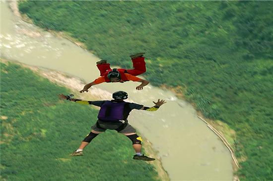 2016坝陵河国际低空跳伞国际邀请赛开赛