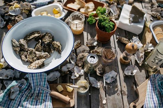 玛胡兰基生蚝公司提供新鲜去壳生蚝.来源:mahurangi oysters