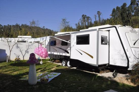 昆明世博房车时光·行云轩轩开营 开启全新房车露营新玩法_新浪旅游_新浪网