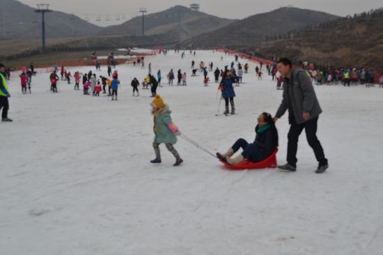 邯郸佛山滑雪场
