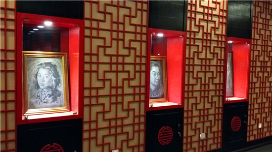 钱三毛艺术馆内作品