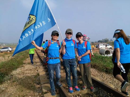 灯展汇演长街宴、露营徒步音乐会14种好玩的