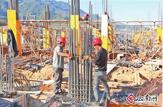 保山历年人口变化_保山学院