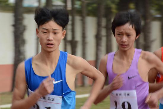 马龙县云南省第五届少年儿童田径中长跑、竞走