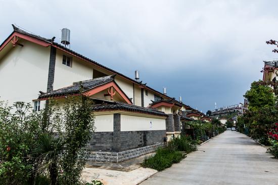 云南石林彝族第一村兴起民宿热