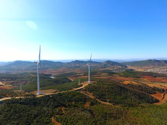 最美航拍 马龙县诸葛南山