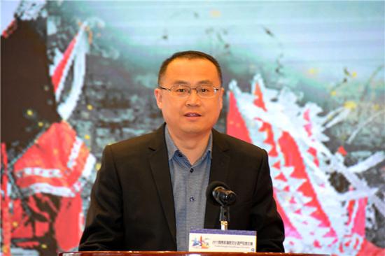 中共安顺市委常委,西秀区委书记郭伟谊致辞