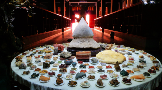 近千名全国优秀企业家慕名考察石林“时光城堡”