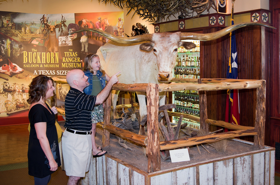 鹿角沙龙博物馆（Buckhorn Saloon and Museum）