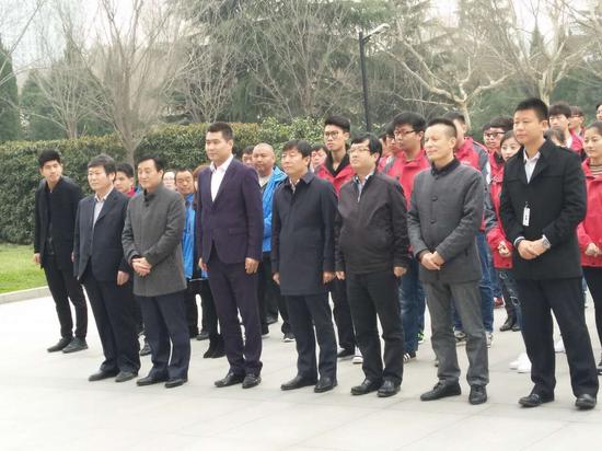 百余人参加了活动仪式