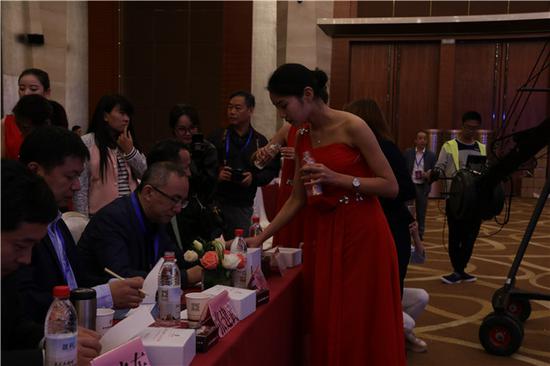 我是品酒师·醉爱酱香酒品鉴会在贵阳举行