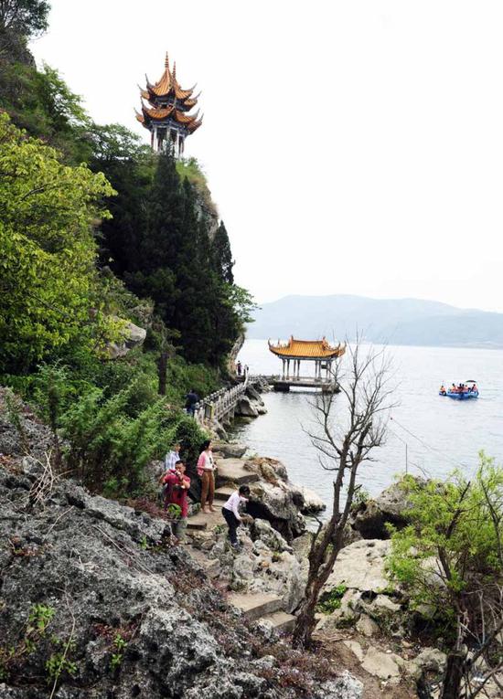 孤山岛(图片来源新浪博客:光追影子)