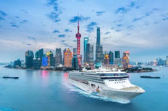 这个夏天“邮”点不一样,丽星邮轮『处女星号』带你一次玩遍阪京富鹿!_新浪旅游_新浪网