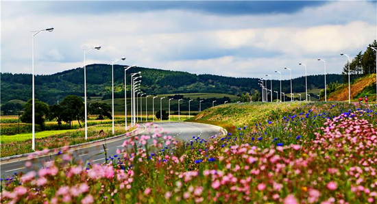 长春生态游 醉 美莲花山
