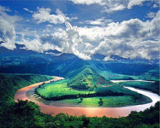 神秘哀牢山 美丽红河谷