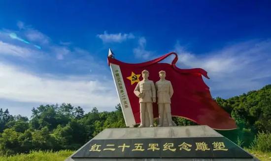 颜值爆表 金寨的红色小镇