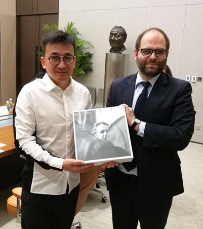 波兰文化部造访华谊兄弟实景娱乐 开启跨国合