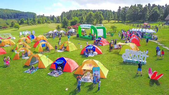 拥抱青春与激情 仙女山DJ音乐周开启