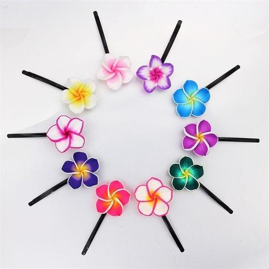 鸡蛋花形状的发卡,来源:AliExpress.com
