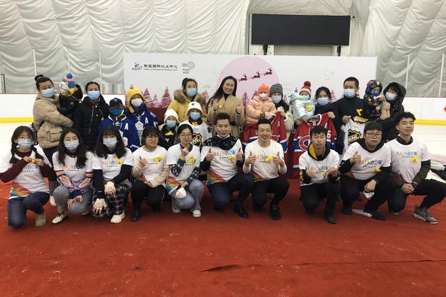 潤保芳德公益機構(gòu)攜手花樣滑冰世界冠軍陳露開啟冰雪慈善夜