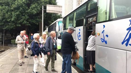 境外游客游览涪陵
