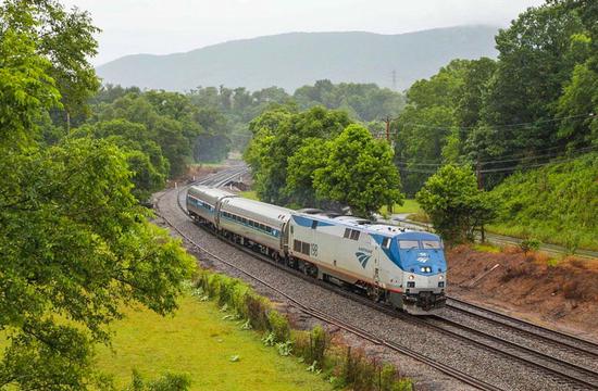 Amtrak 列车新增蓝岭山脉罗诺克山谷站点