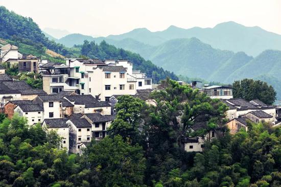 by 图虫 浮云476