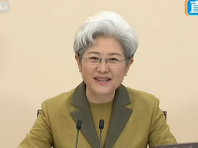 精彩回顾！看人大发言人傅莹如何怼回CNN记者提问