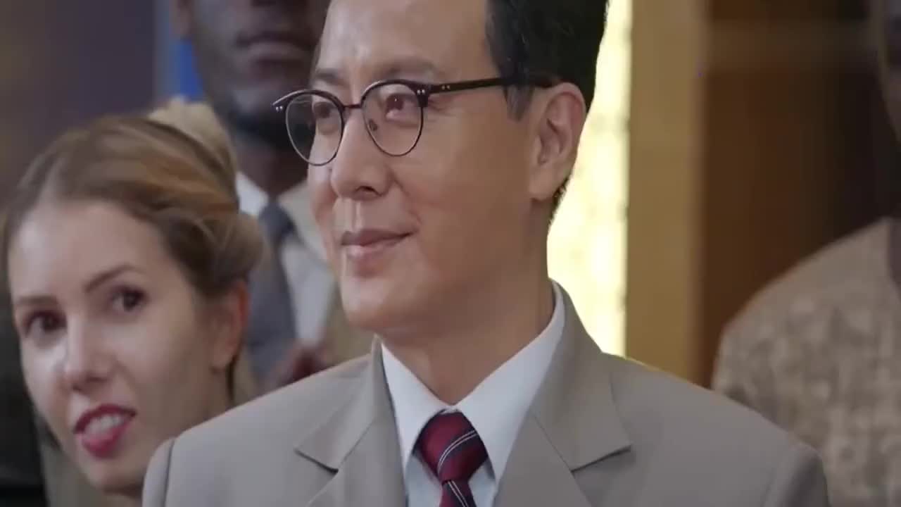 外交风云:日内瓦美食外交上,龚澎仪态万千,尽显新中国外交气象