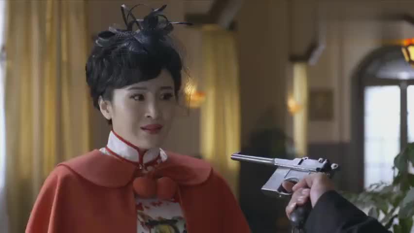 刀光枪影:秦心蓝枪杀汤大头,却被告知杀父仇人另有其人