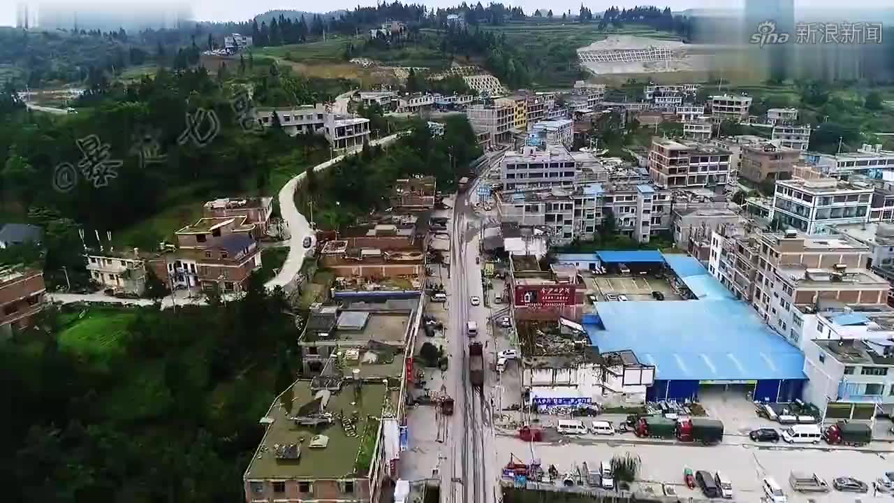航拍贵州乡镇,毕节市纳雍县寨乐镇,下一站纳雍县沙包镇