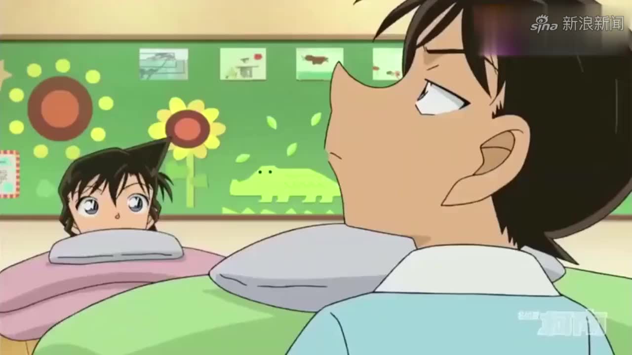 名侦探柯南:小兰姐姐小时候尿床的事被柯南知道,真尴尬