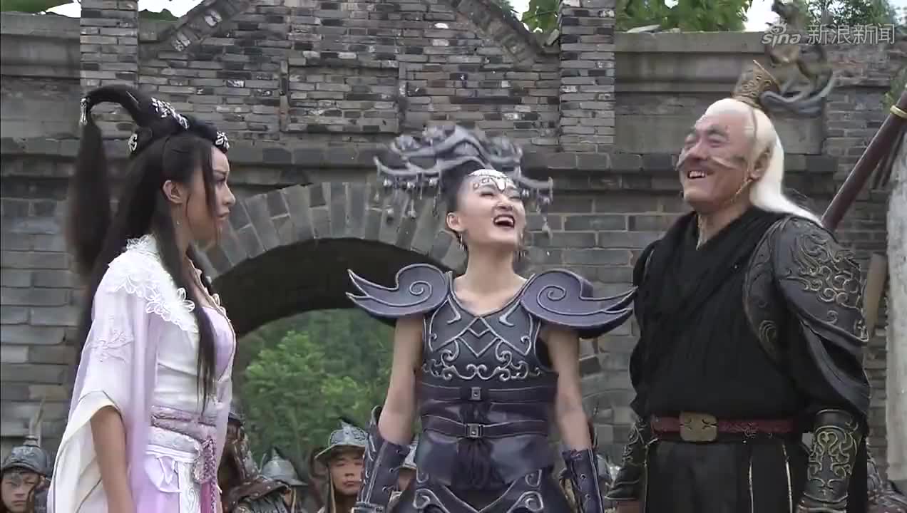 石敢当之雄峙天东-大快人心-蟒精被碧游彻底斩杀