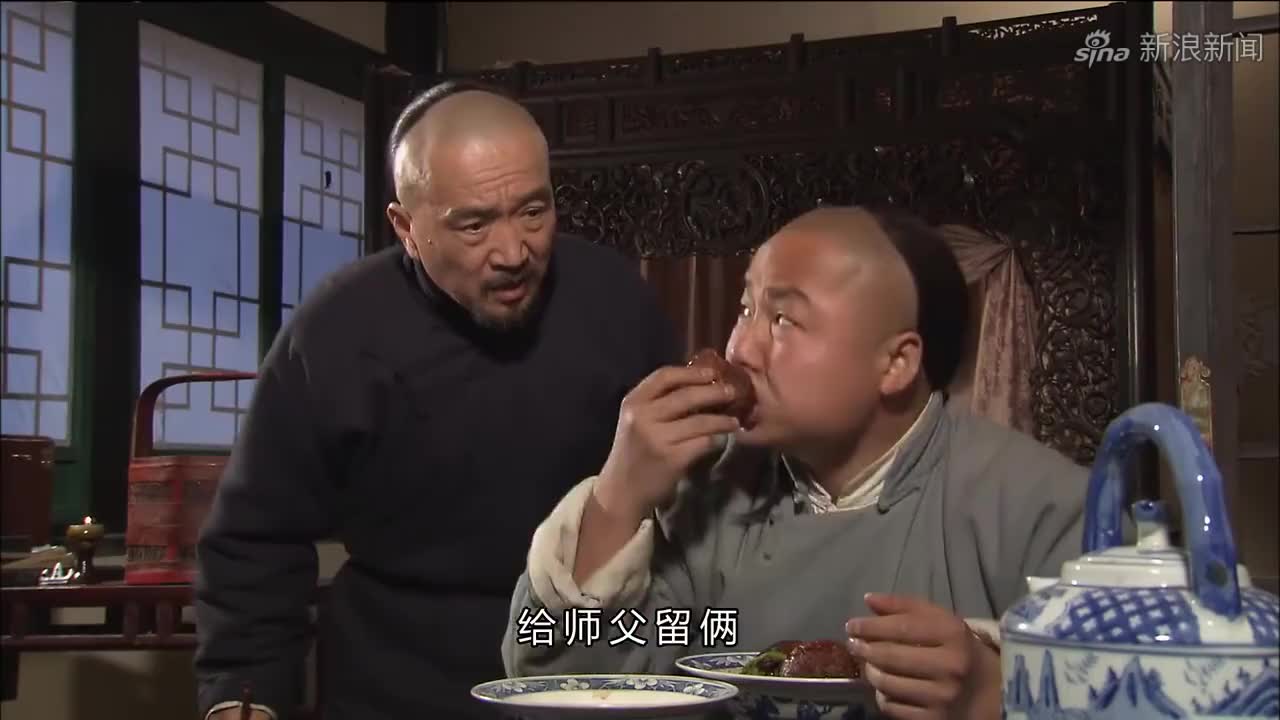 神医喜来乐:喜来乐将狮子头塞进德福衣中,被胡氏看出端倪,真惨