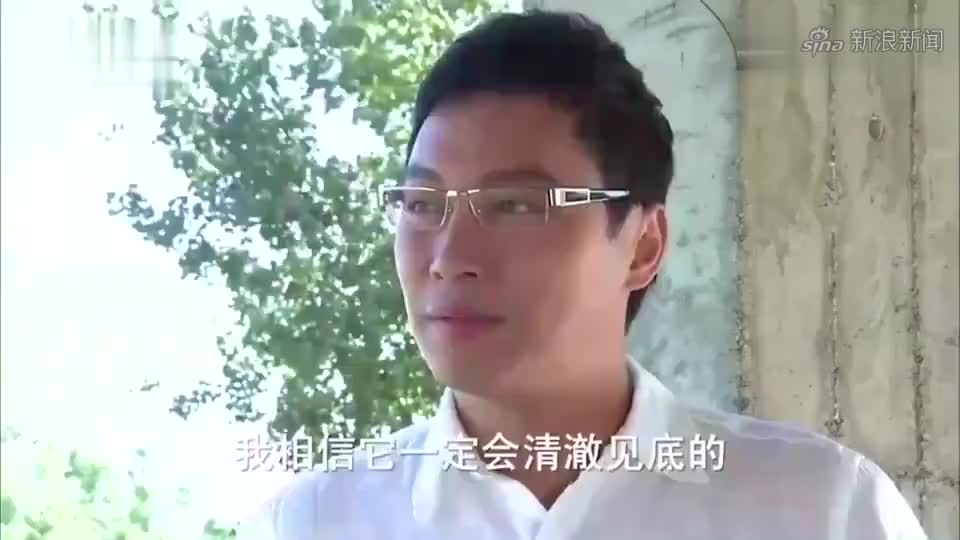 影视:亿万富豪装穷去买房,被售楼员瞧不起,下秒肠子都