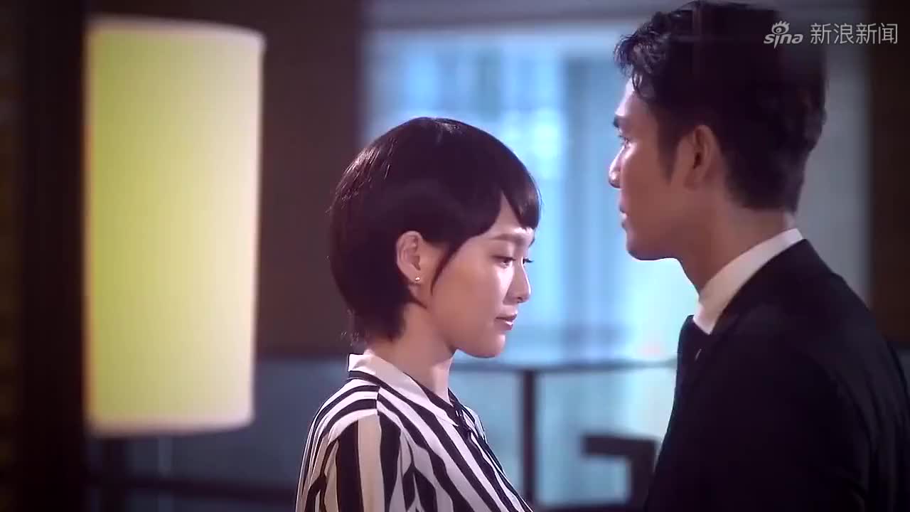 萧筱让何以琛帮她打官司,何以琛拒绝,看到对方是默笙