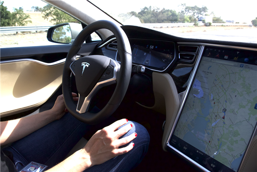 特斯拉中国独资建厂受拖累?五大质疑临头