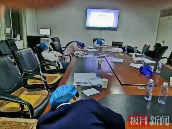 辛苦的防疫人员