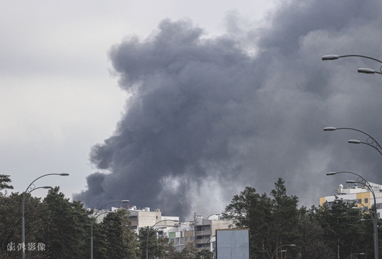 资料图：4月16日，基辅郊区发生爆炸