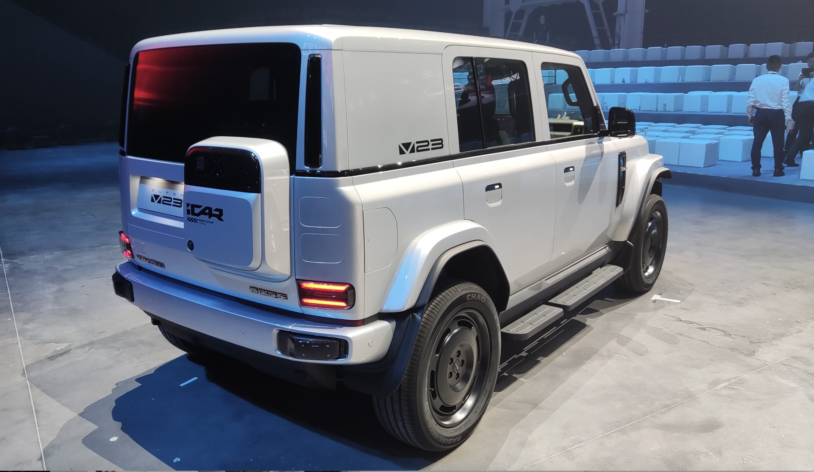 超级iCAR V23正式上市 售价12.28-17.48万元