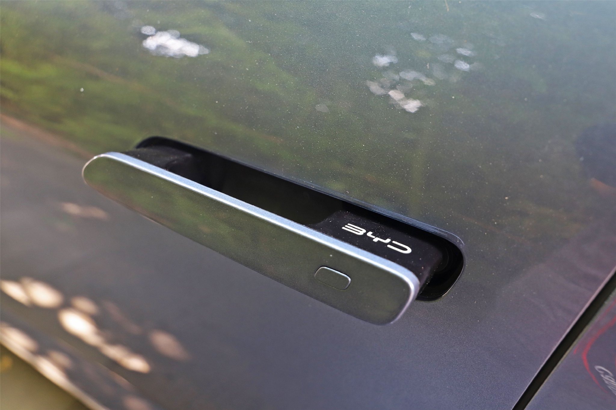 Hybrid medium-sized market and then zoom in on static experience BYD Seal DM-i