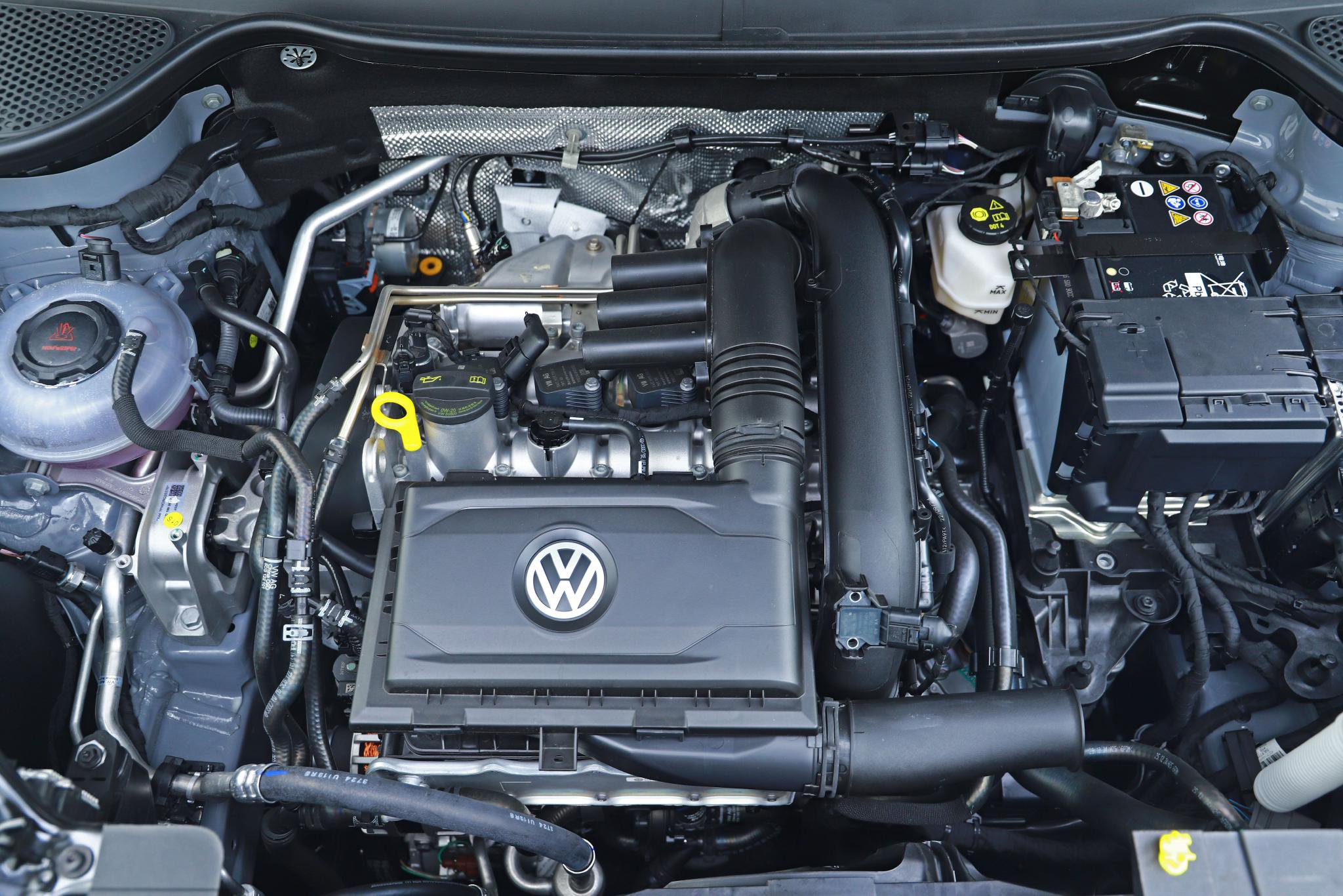 “大众味儿”越来越浓了 静态体验捷达VS8